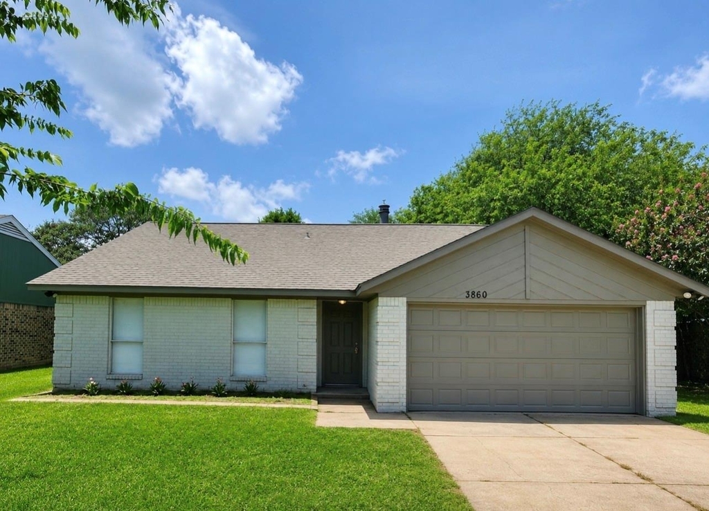 3860 Jasmine Drive - Photo 0