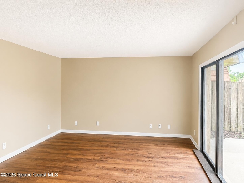 2117 Patty Circle Ne - Photo 4