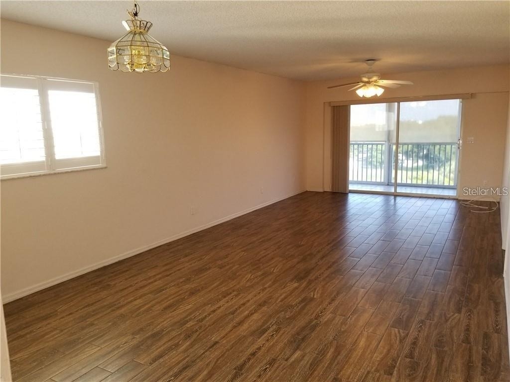 9510 Harbor Greens Way - Photo 9