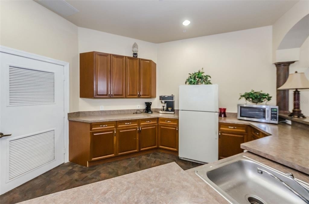 2277 Chianti Place - Photo 34