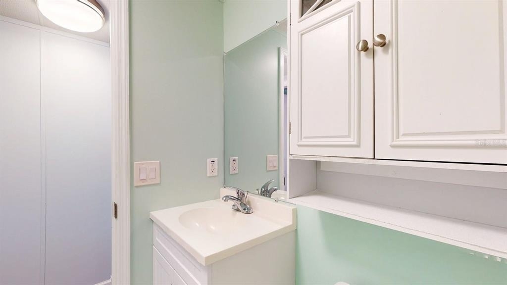 10728 Poplar Street Ne - Photo 29