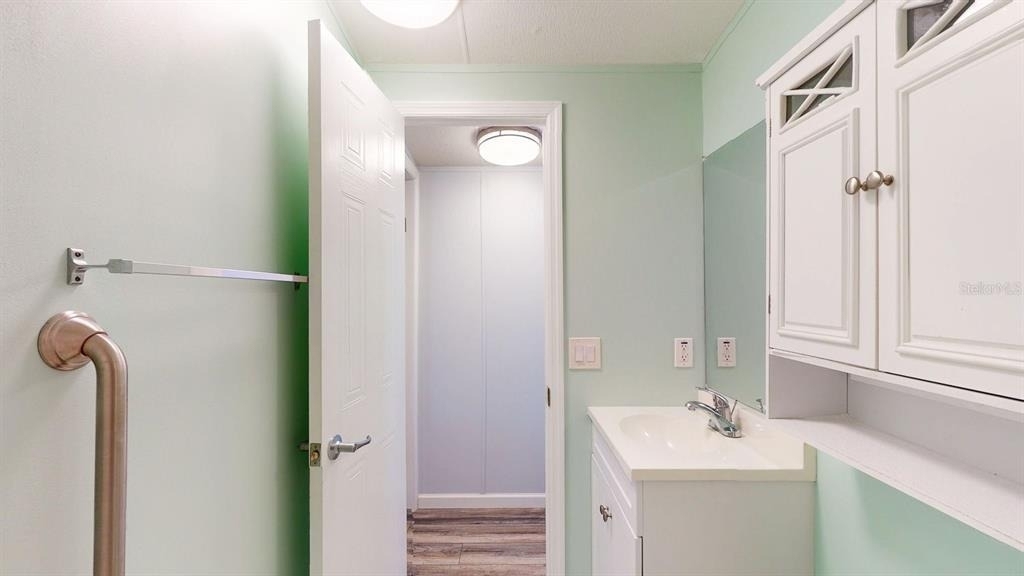 10728 Poplar Street Ne - Photo 28