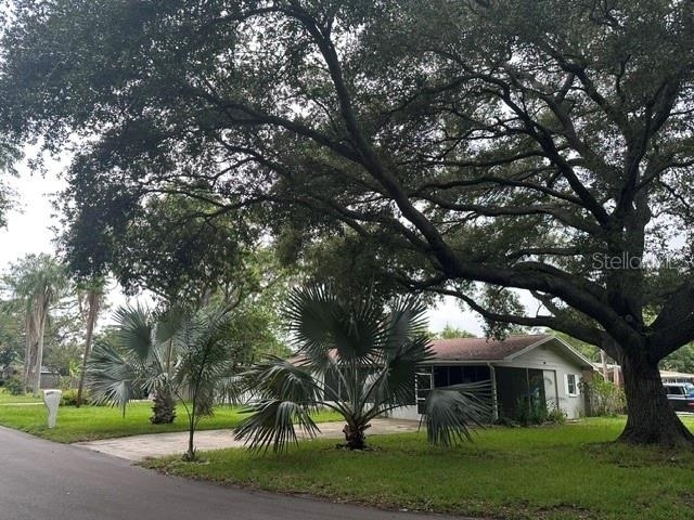 2030 Healy Drive - Photo 2