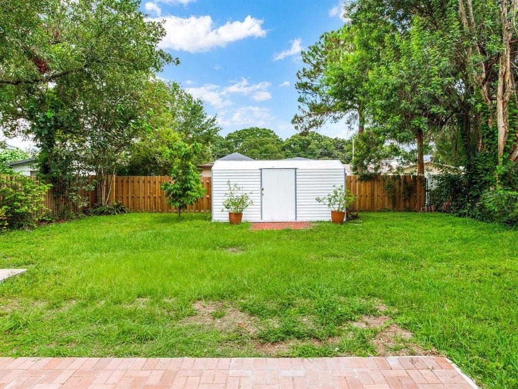 221 N Clearview Avenue - Photo 29