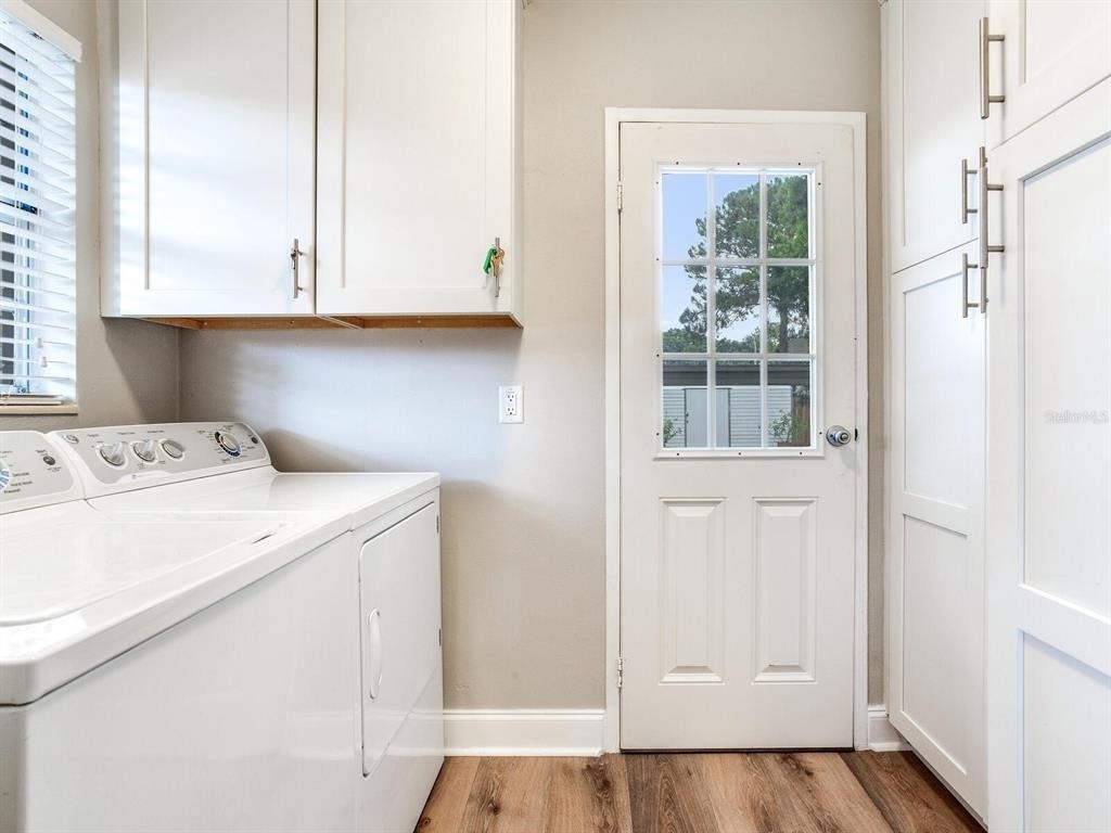 221 N Clearview Avenue - Photo 11