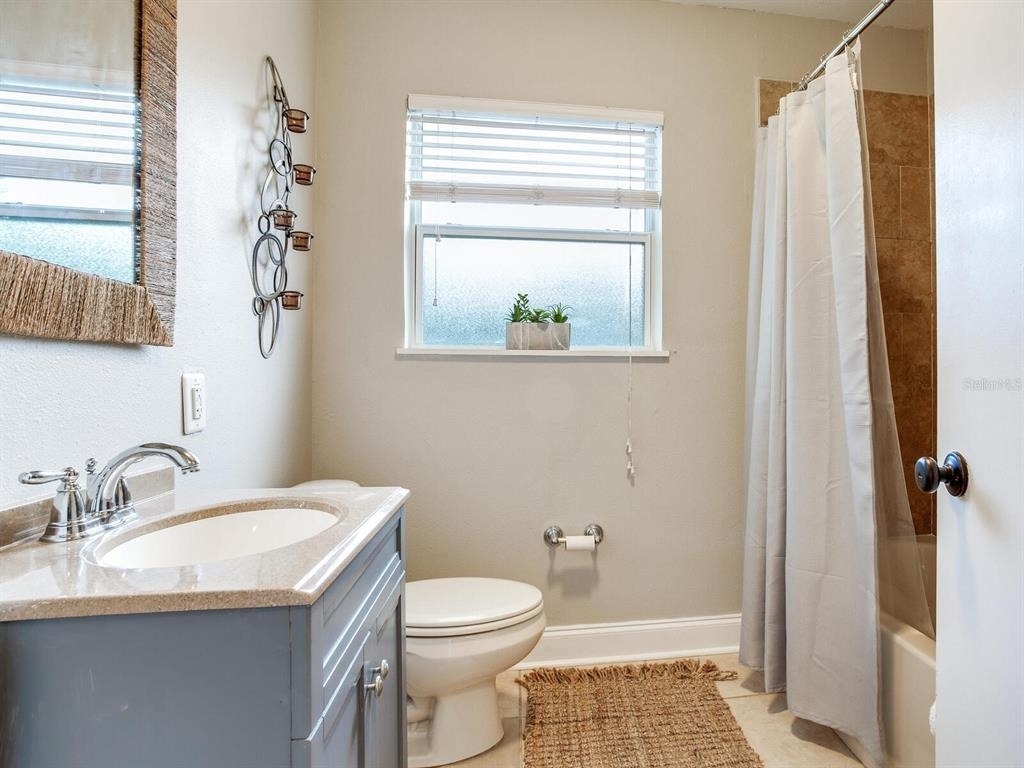 221 N Clearview Avenue - Photo 24