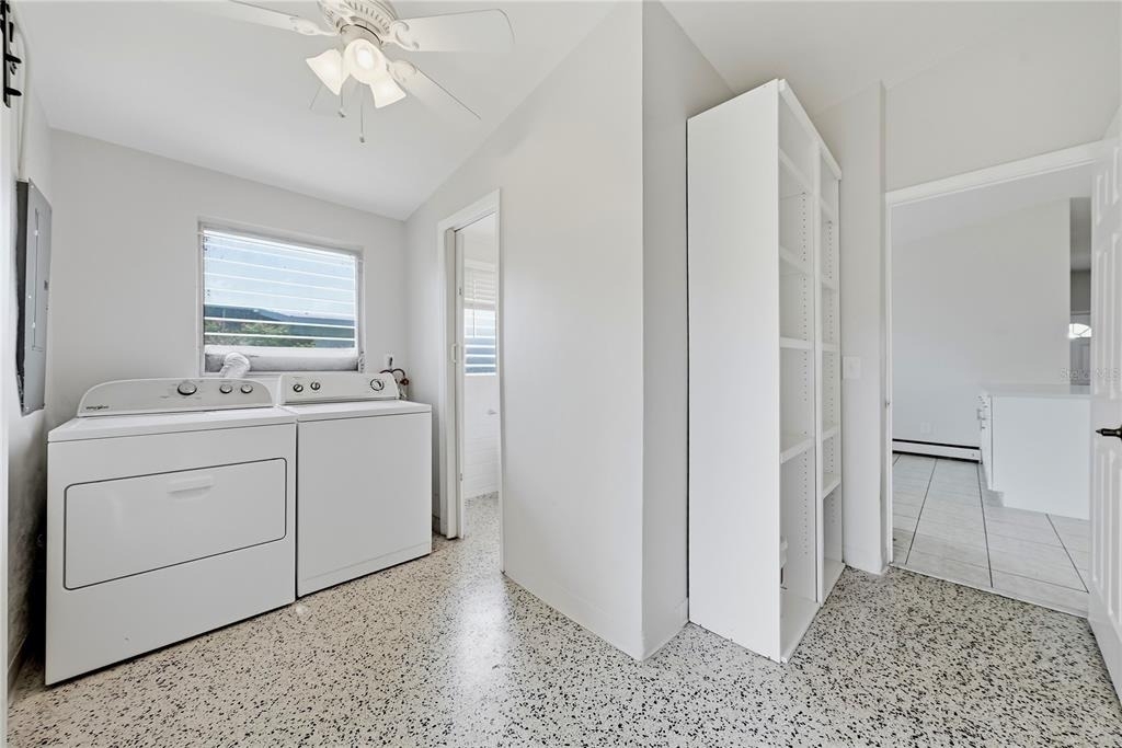 14190 Page Avenue - Photo 23