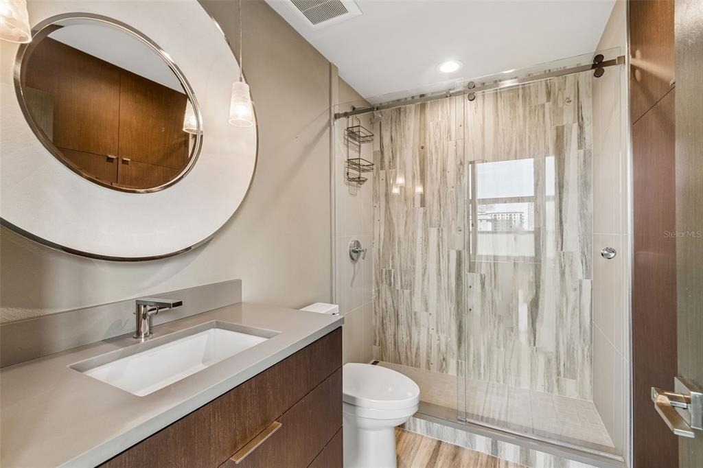 1120 E Kennedy Boulevard W - Photo 14