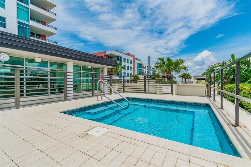 1120 E Kennedy Boulevard W - Photo 29