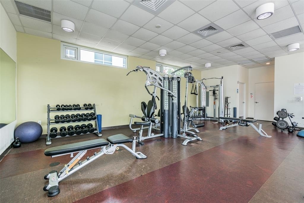1120 E Kennedy Boulevard W - Photo 30