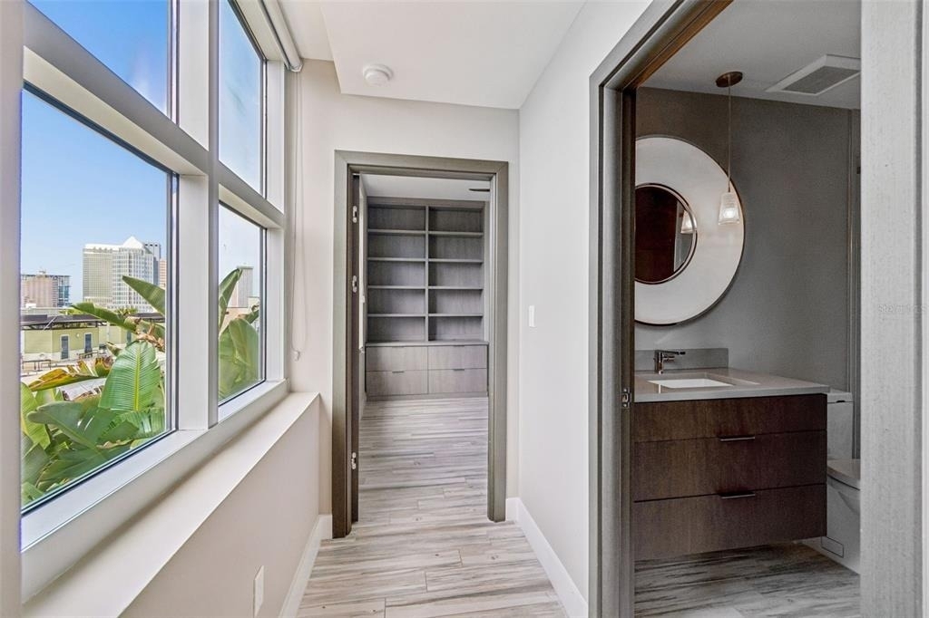 1120 E Kennedy Boulevard W - Photo 13