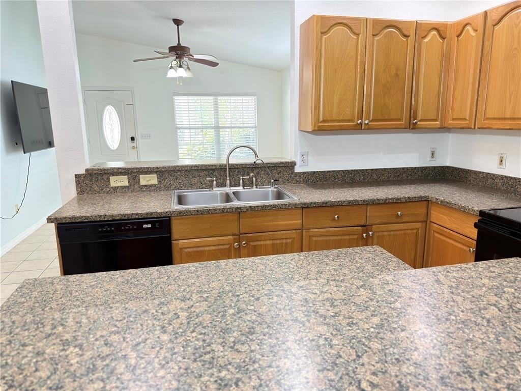 414 Ulelah Avenue - Photo 8