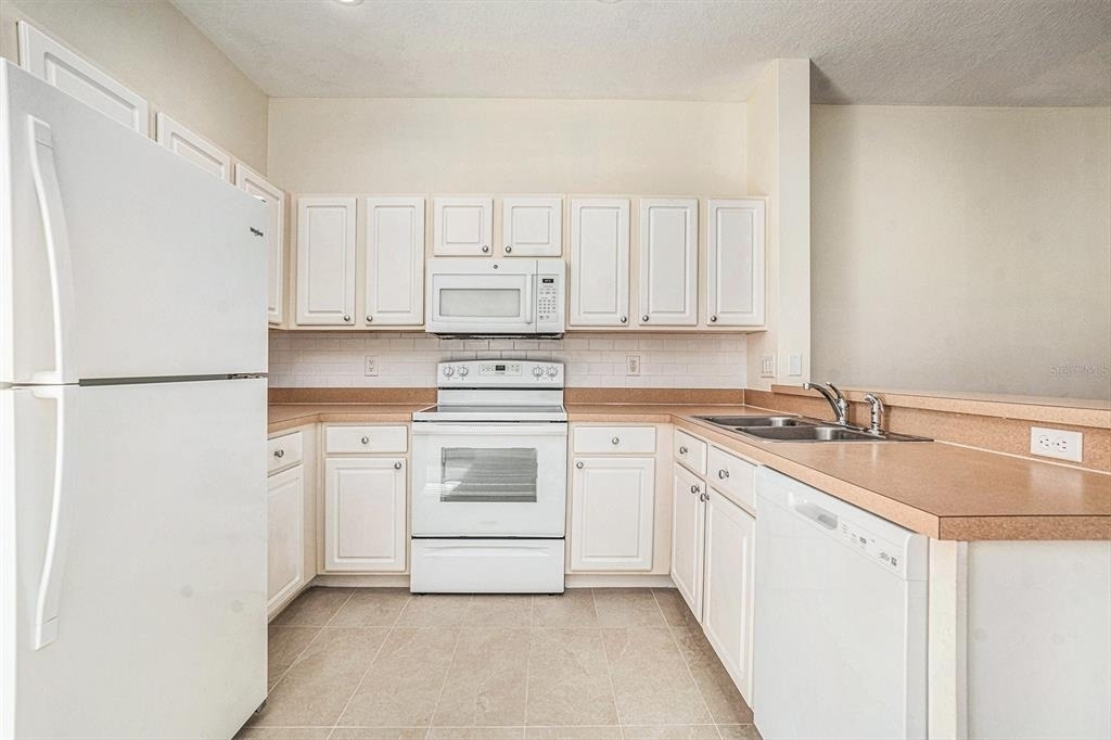 11676 Declaration Drive - Photo 14