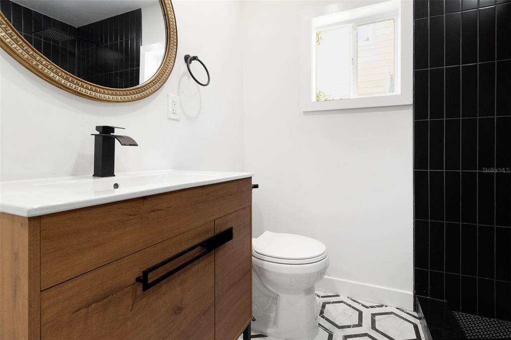 2329 W Beach Street - Photo 19