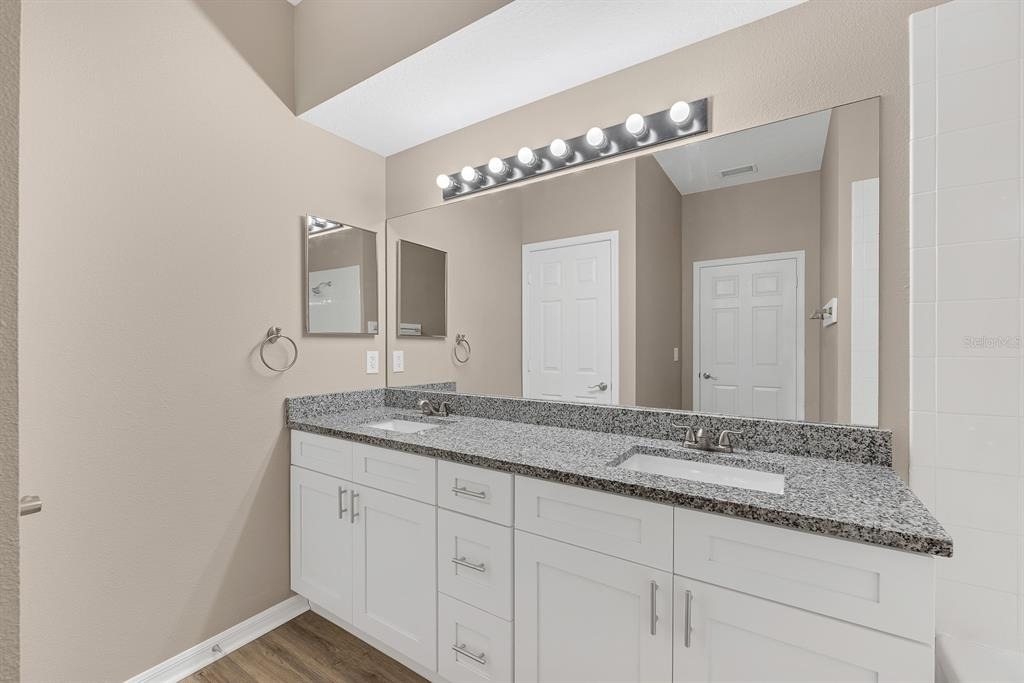 12737 Bramfield Drive - Photo 14