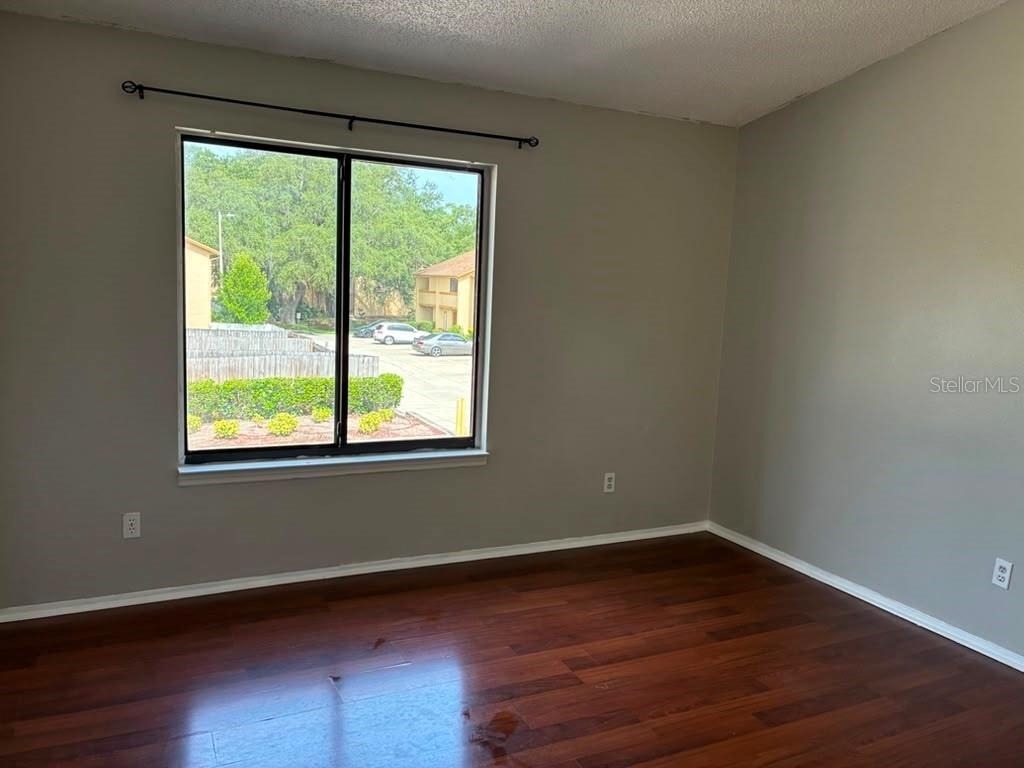 1410 Highland Ridge Circle - Photo 3