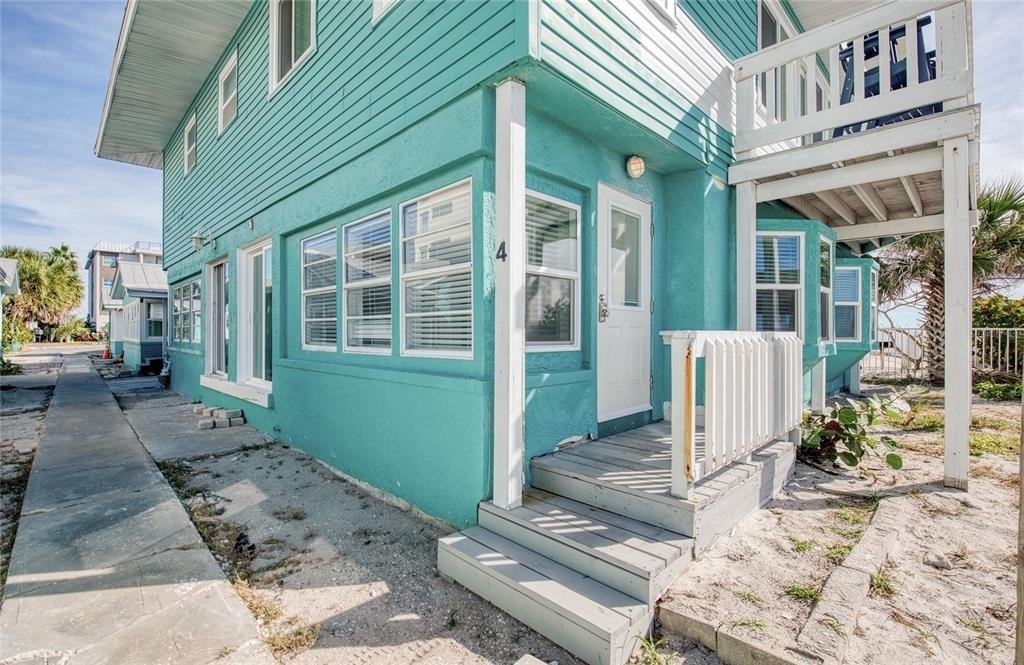 19506 Gulf Boulevard - Photo 15
