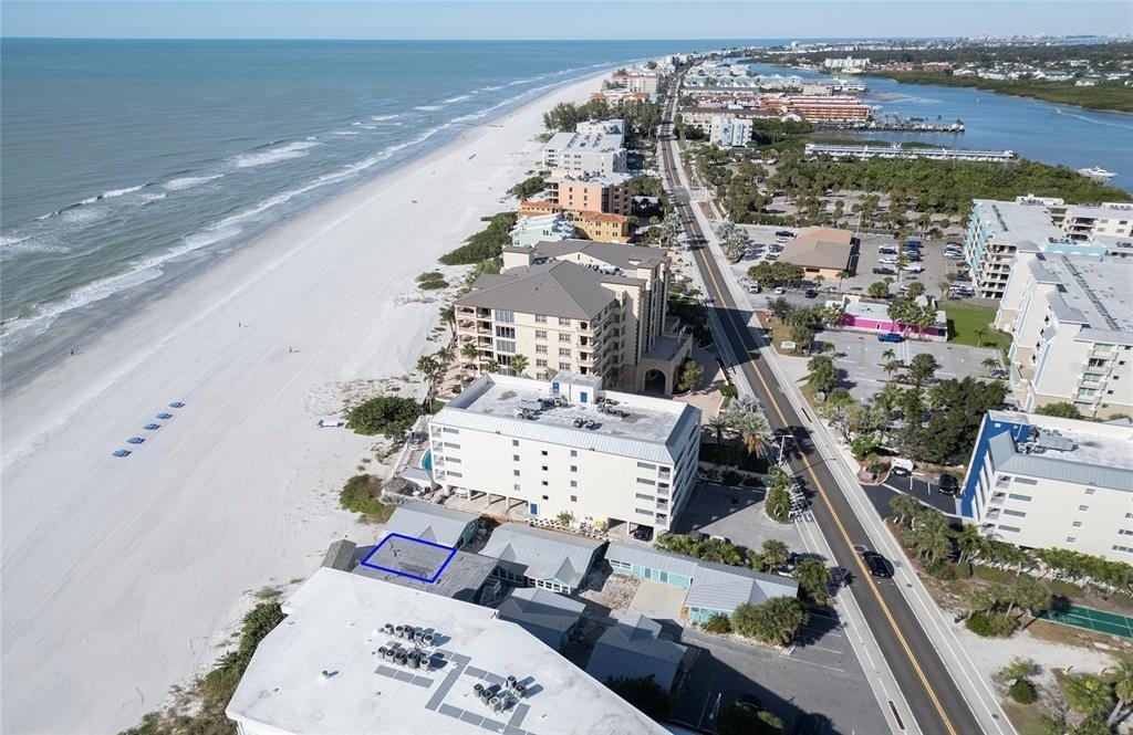 19506 Gulf Boulevard - Photo 13