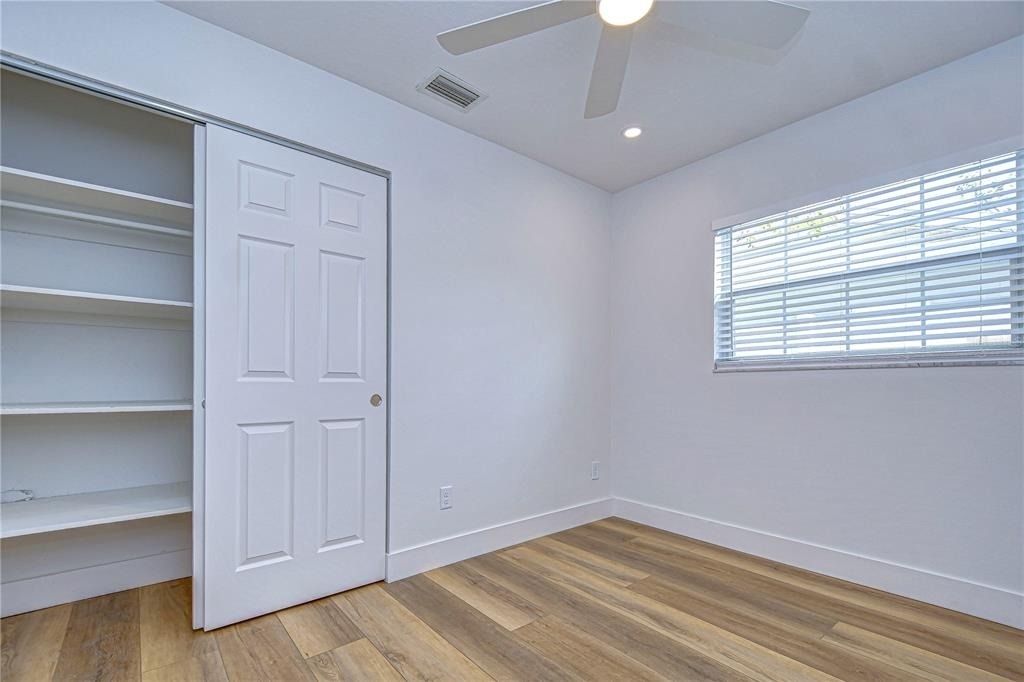 1205 W Hollywood Street - Photo 19