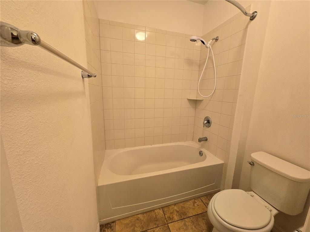 2476 Addison Creek Drive - Photo 32