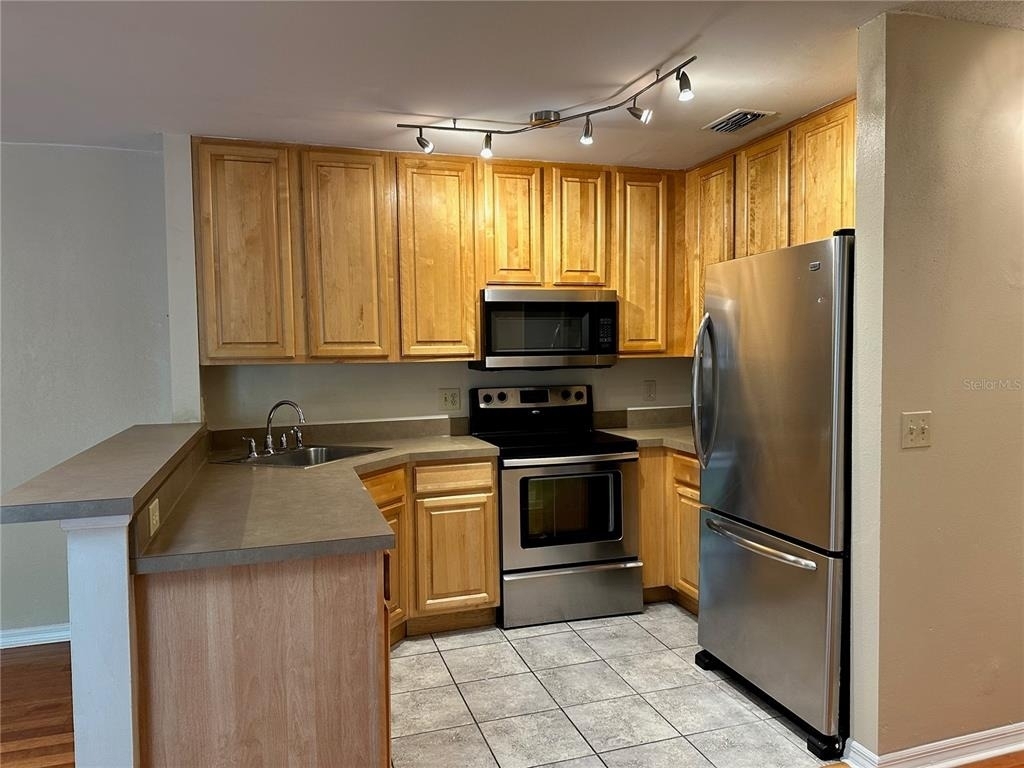 6052 Westgate Drive - Photo 6