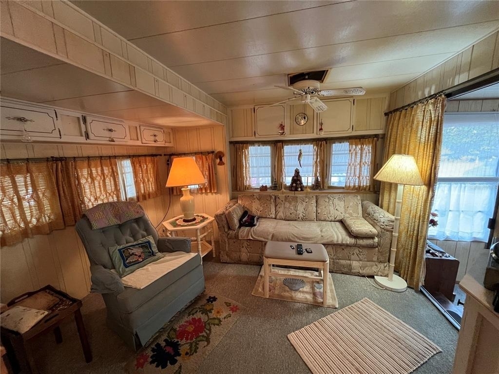 16 Grey Fox Lane - Photo 4