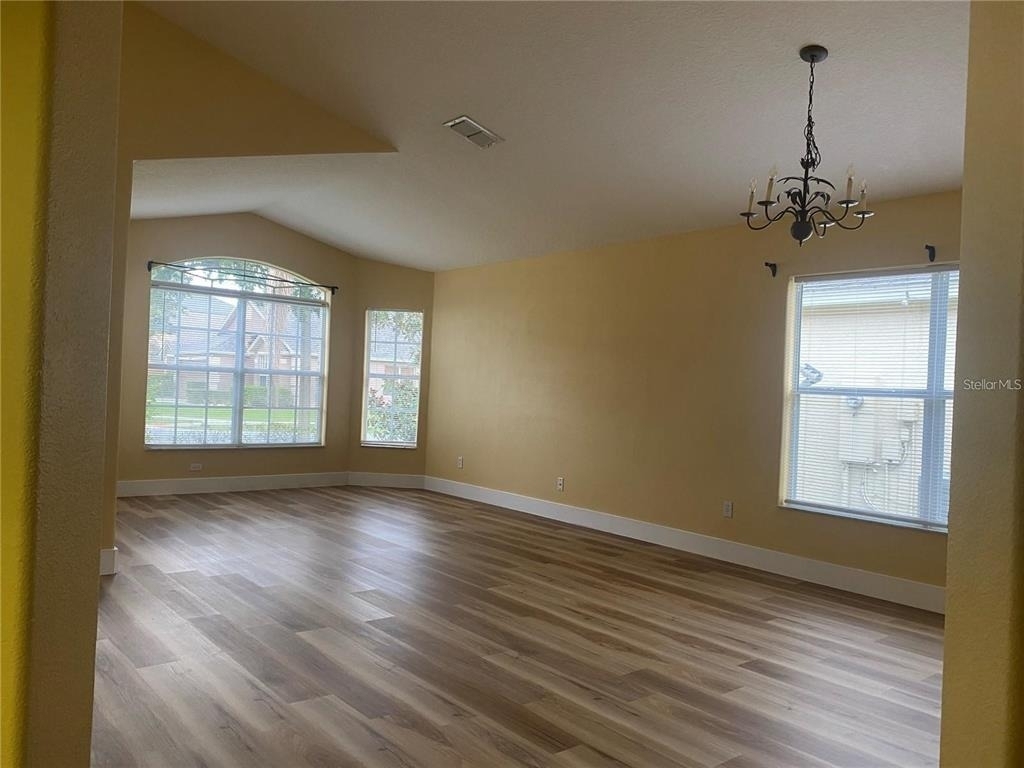10007 Doriath Circle - Photo 3
