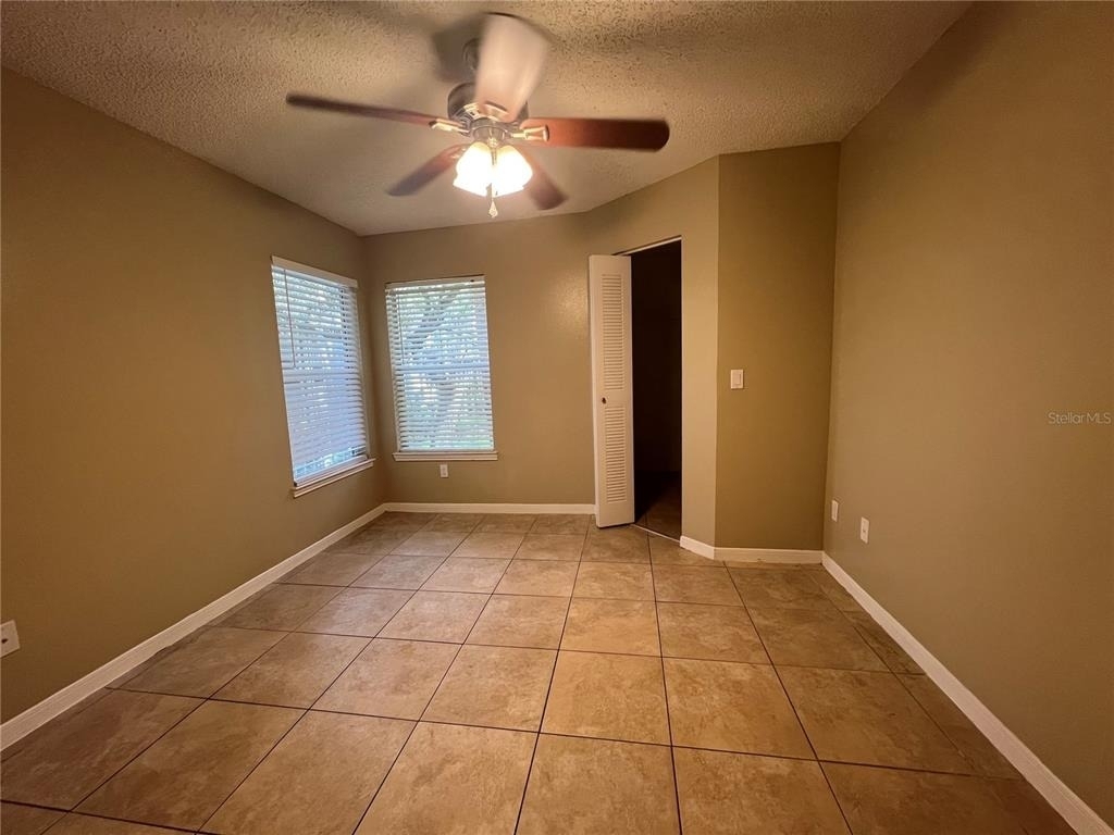 709 Secret Harbor Ln - Photo 5