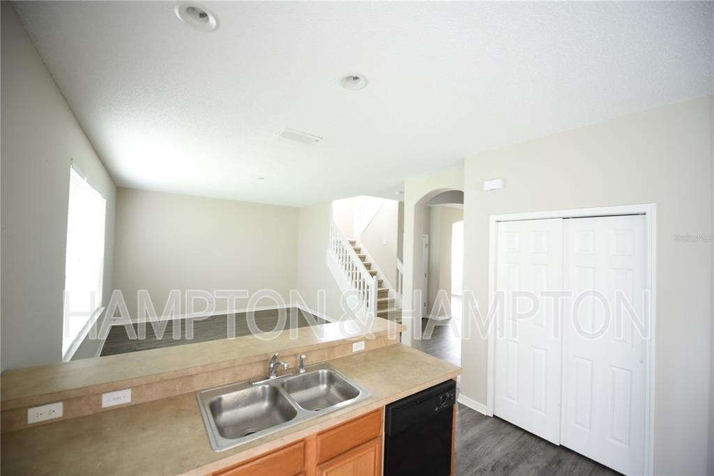 2809 Eagle Claw Court - Photo 5