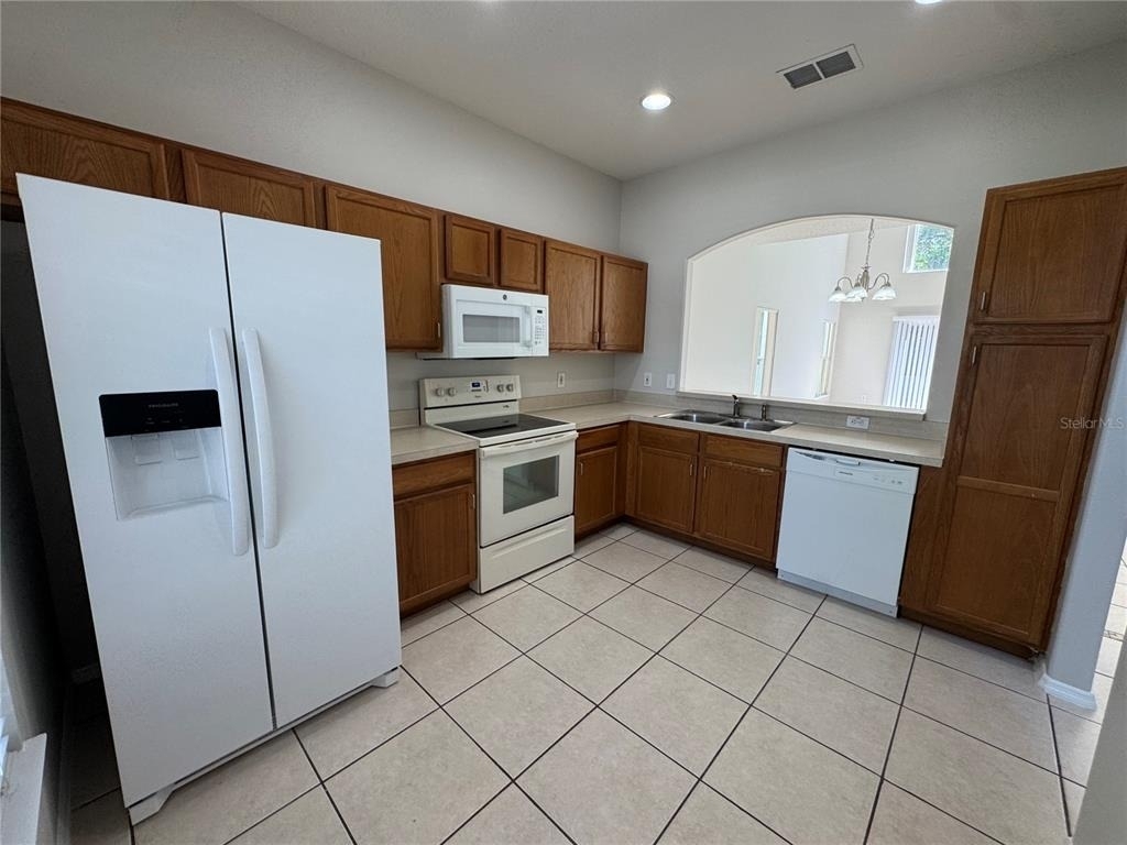 1854 Meadow Pond Way - Photo 8