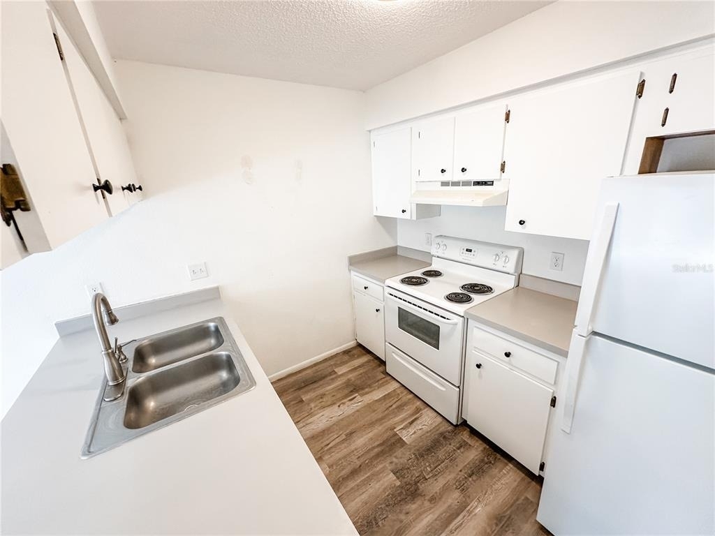 5390 Se 29th Place - Photo 7