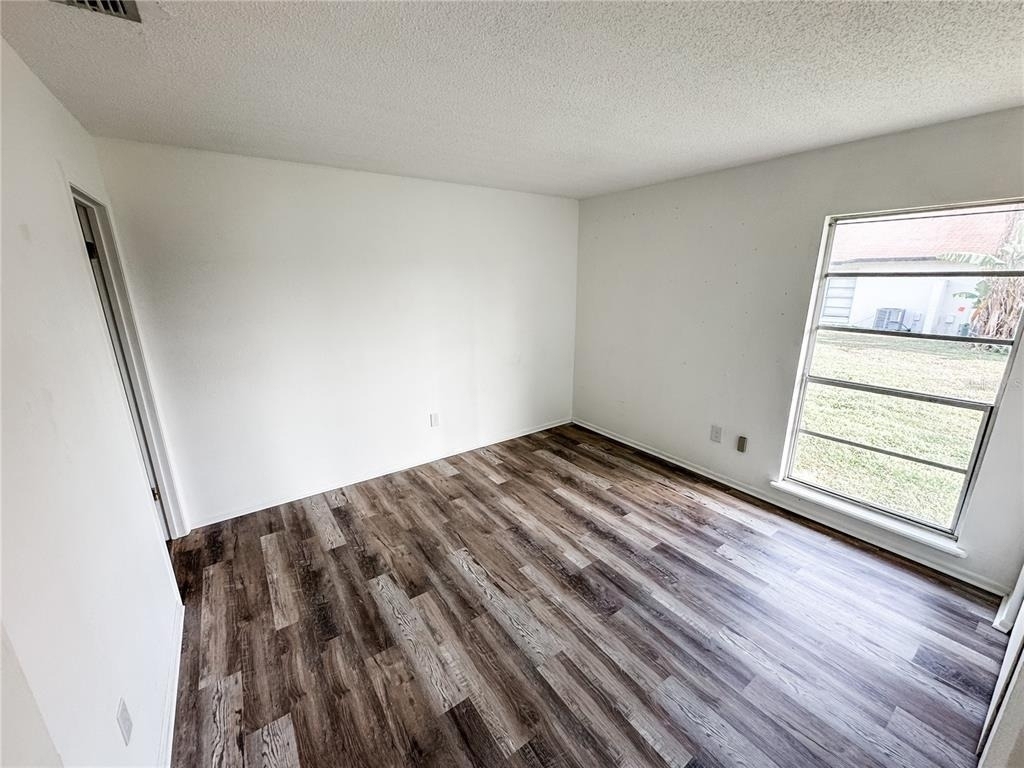 5390 Se 29th Place - Photo 12