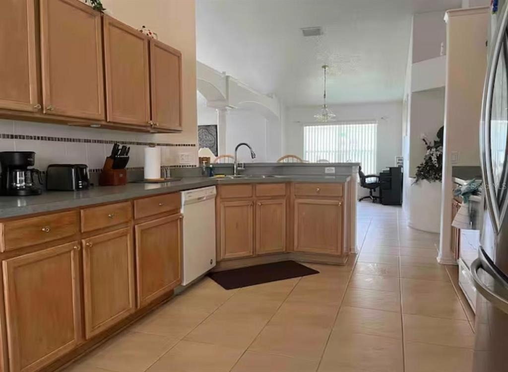 622 Eagle Pointe S - Photo 7