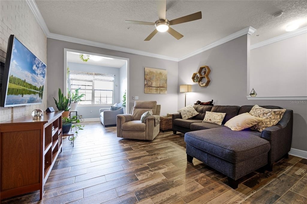 430 Southern Pecan Circle - Photo 1