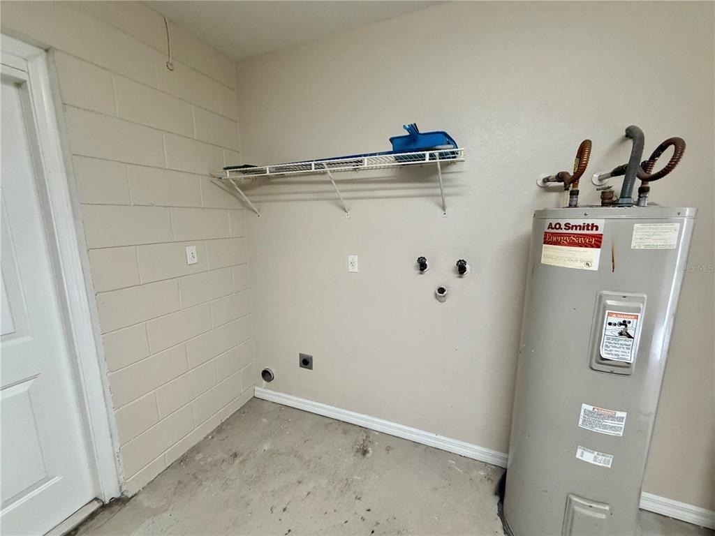 939 Pecan Street - Photo 10