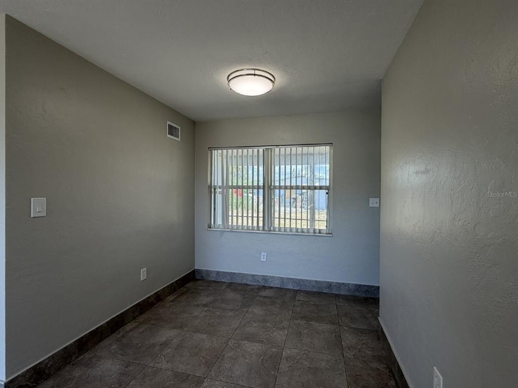 21090 Bersell Avenue - Photo 5
