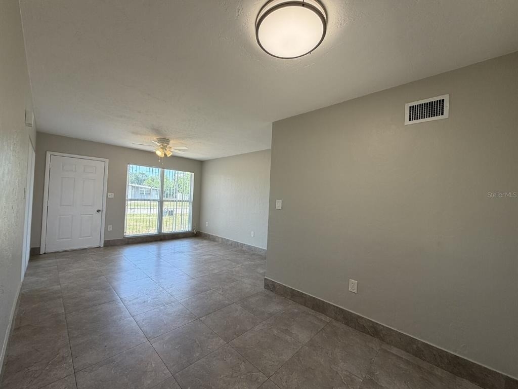 21090 Bersell Avenue - Photo 4
