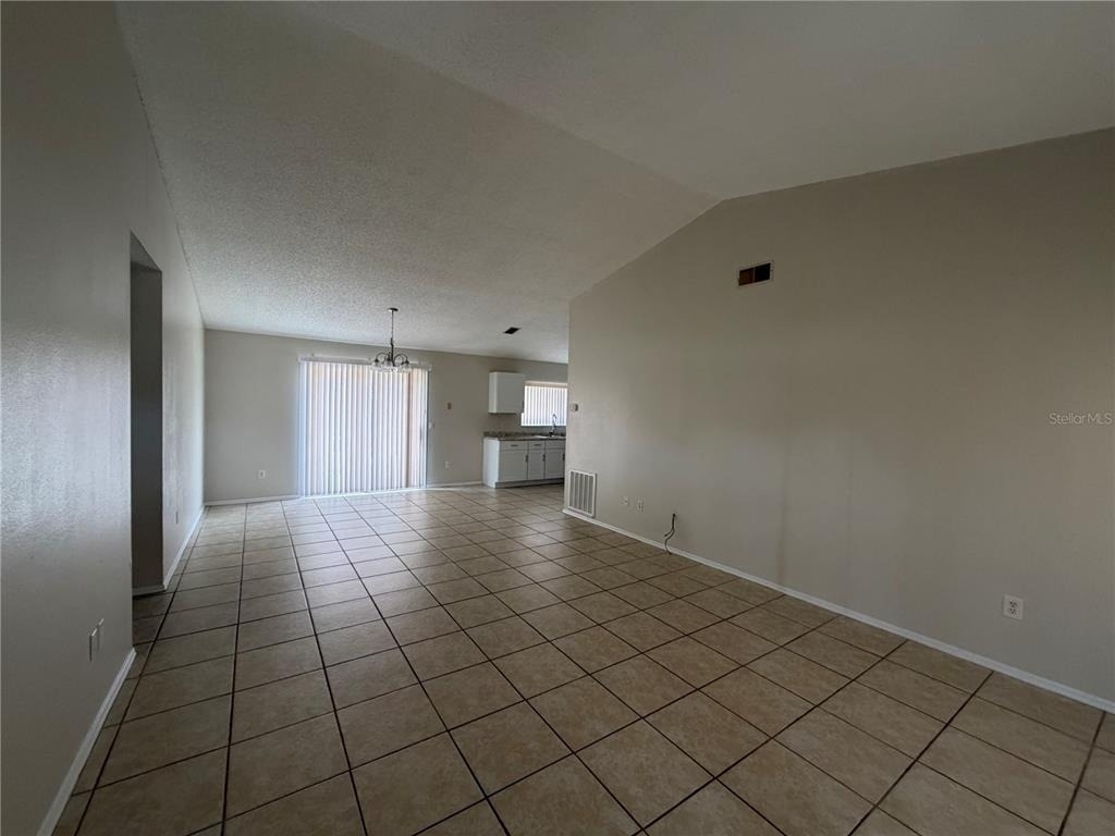 73 Olive Drive - Photo 3