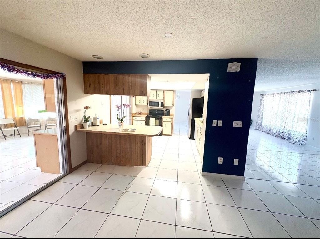 13 Flarestone Court - Photo 2