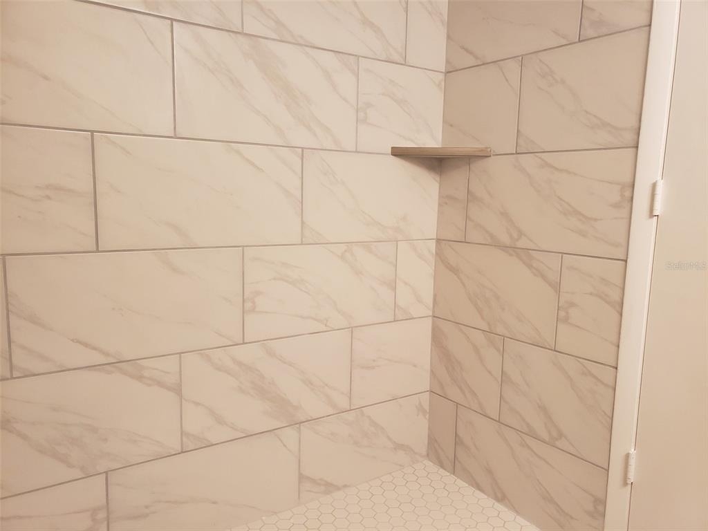 549 Lakeside Drive - Photo 10