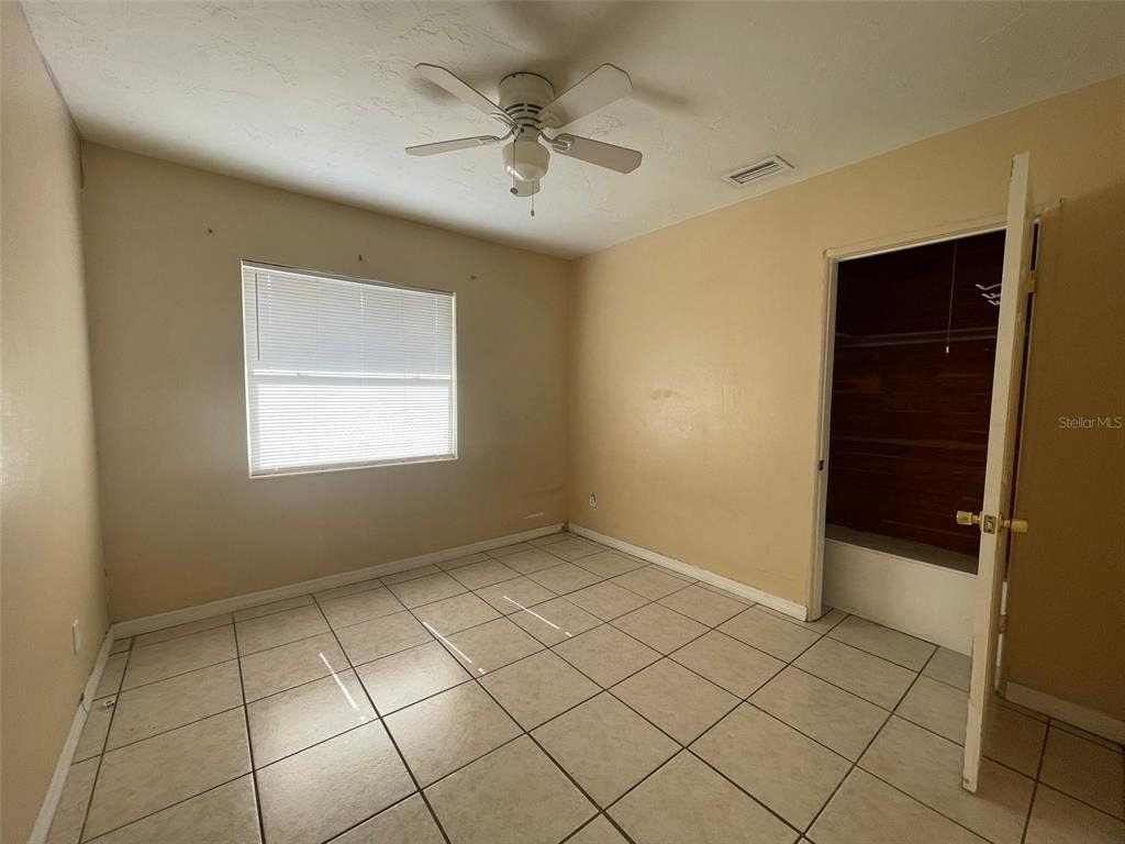 3305 13th Avenue W - Photo 10