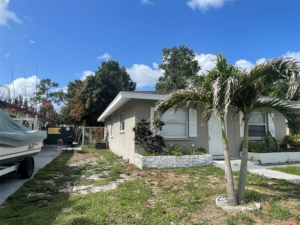 3305 13th Avenue W - Photo 2