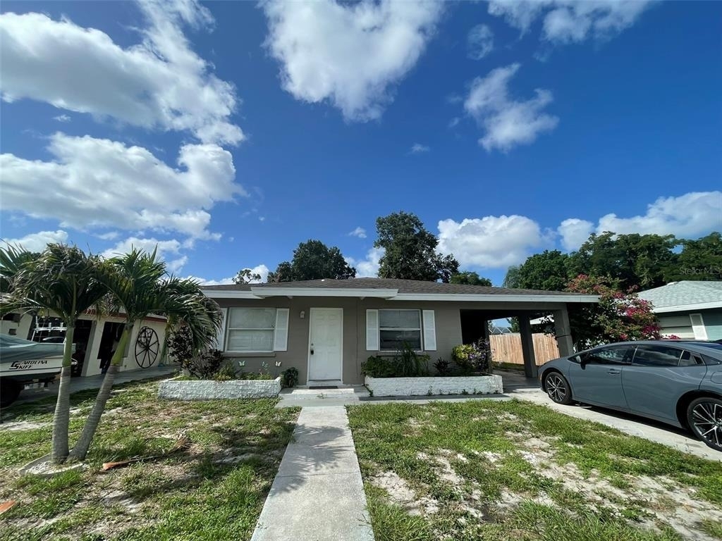 3305 13th Avenue W - Photo 0
