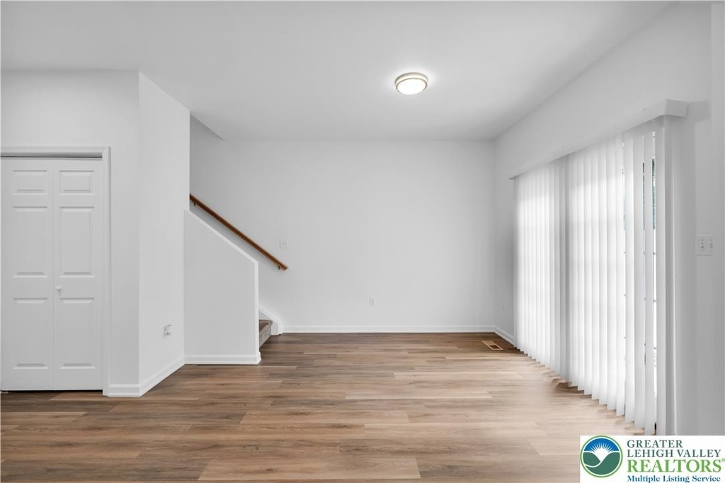 825 16th Avenue - Photo 13
