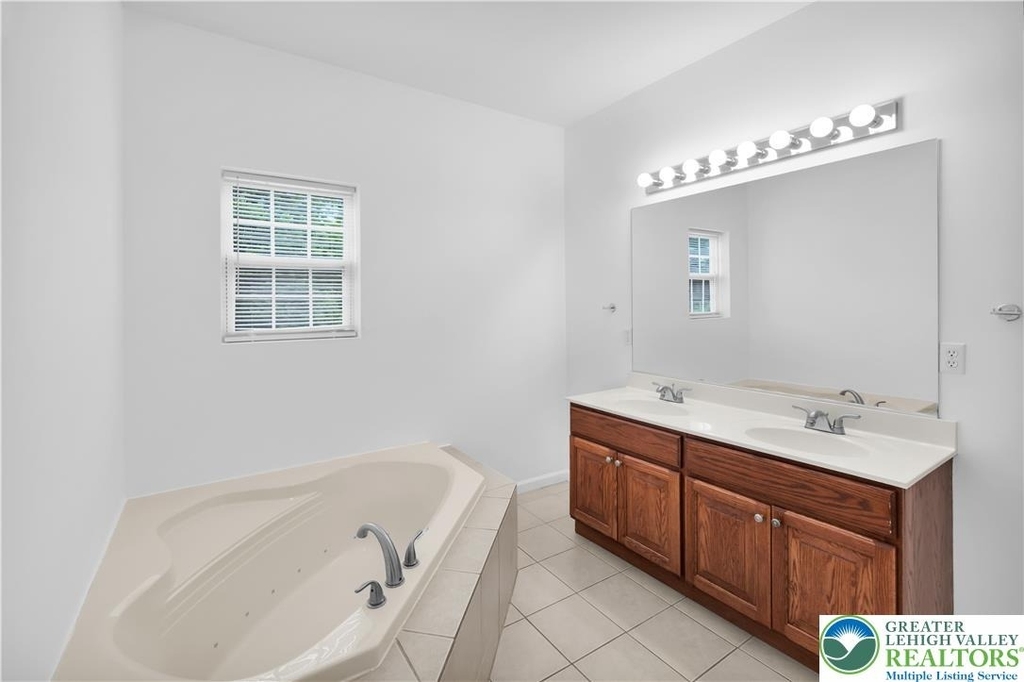 825 16th Avenue - Photo 23