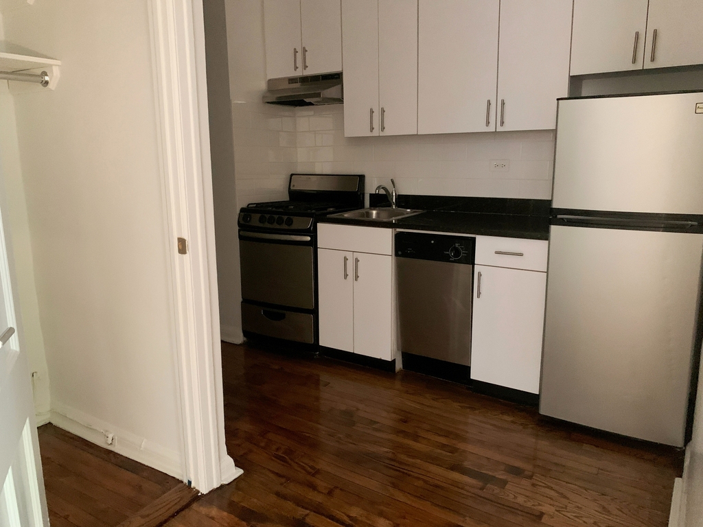 Brooklyn Heights/Brooklyn Downtown - Photo 10