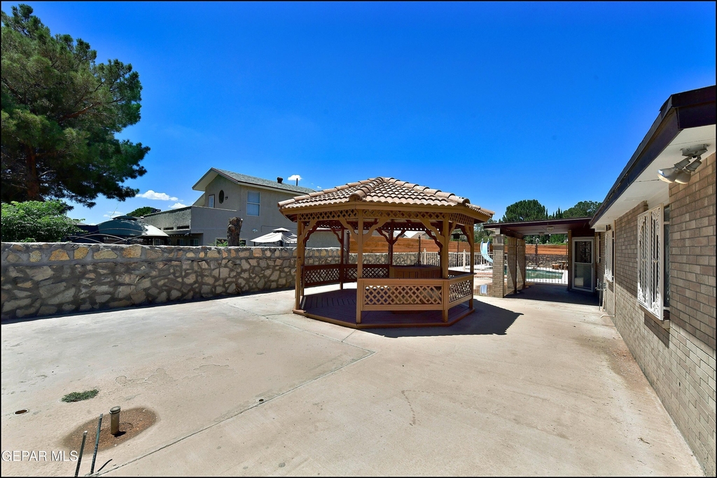 11620 Laura Marie Drive - Photo 39