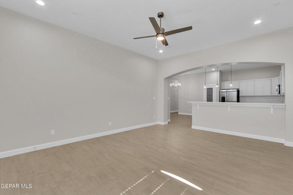 13931 Sky Harbor Avenue - Photo 4