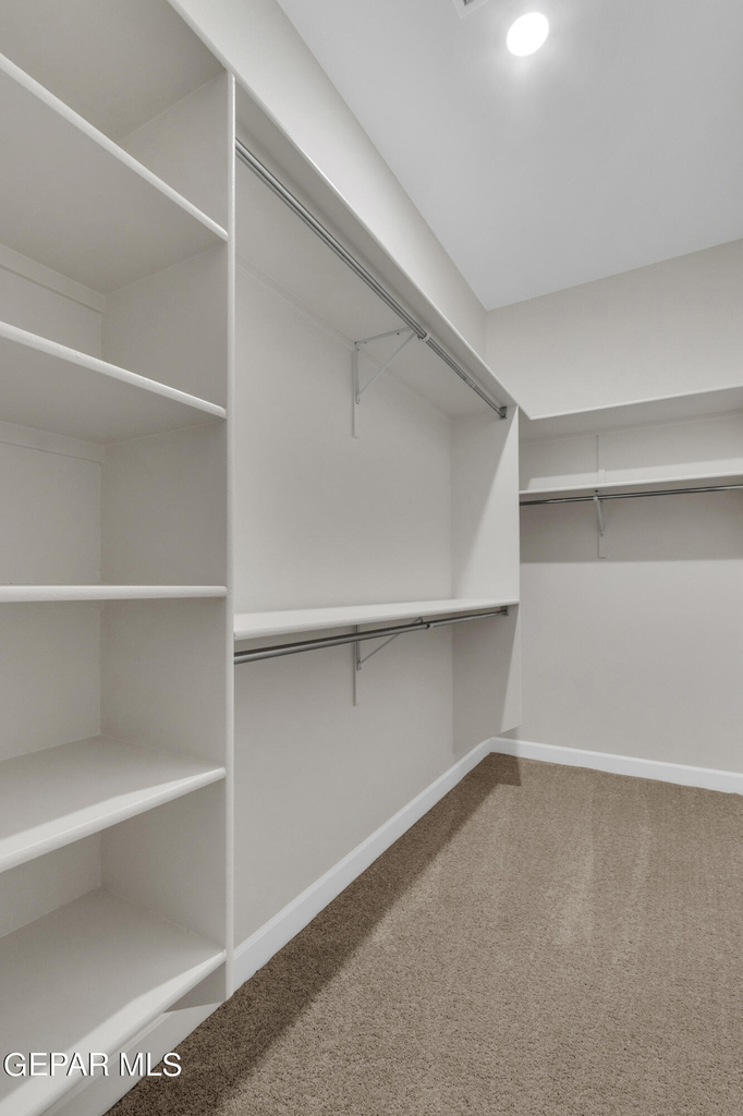 13931 Sky Harbor Avenue - Photo 34