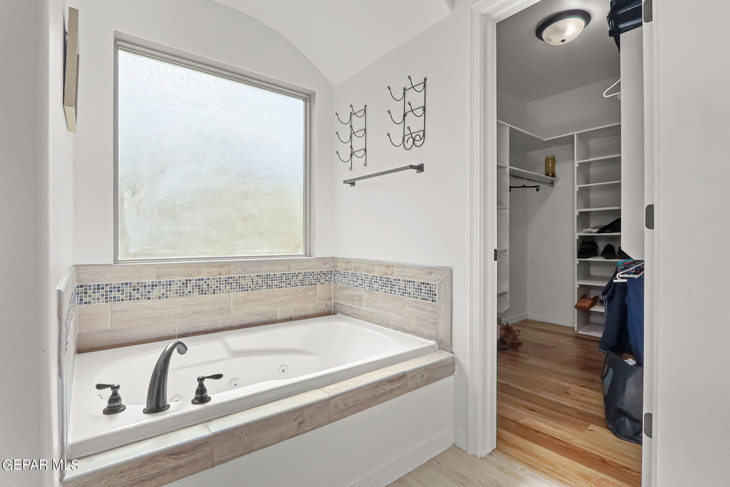 13221 Pocklington Road - Photo 22